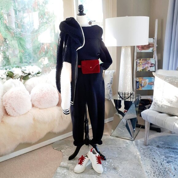 EUC Icone Simons black & white faux fur soft-feel Varsity-inspired sweatshirt, S - Picture 4 of 9